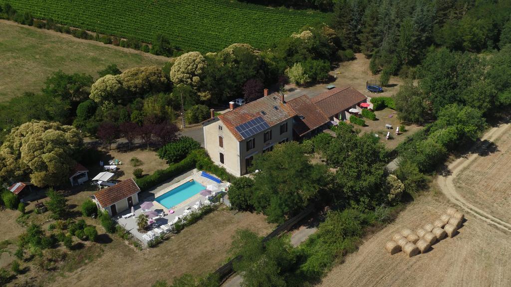 Bed and Breakfast La Gare Gondrin Exterior foto